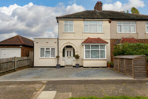 18, Victory Avenue, Morden SM4 6DL