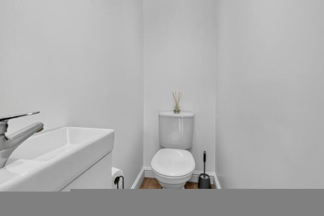 3 bed Detached for sale Image 10