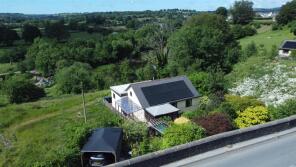 Pantyglyn, Ceincoed Bungalows To Llanybydder, Llanybydder SA40 9SD