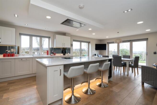 6 Hall Farm Court_059.jpg