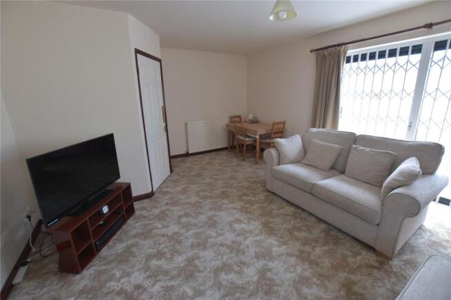 3 bed Bungalow for sale Image 3
