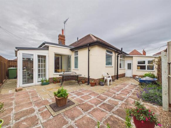 3 bed Detached Bungalow for sale Image 10