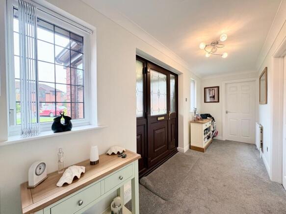 3 bed Detached Bungalow for sale Image 6