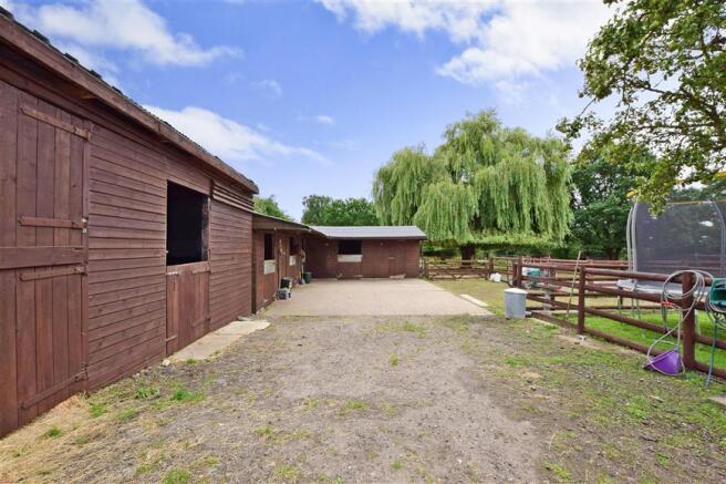 Workshop/Outbuildings