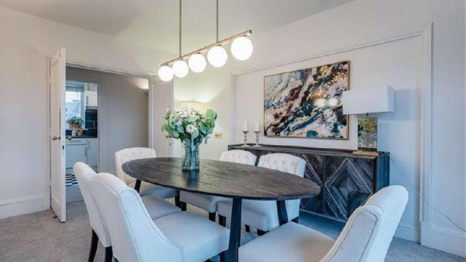 Dining room2.PNG