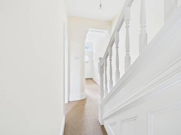 3 bed Terraced for sale Image 6