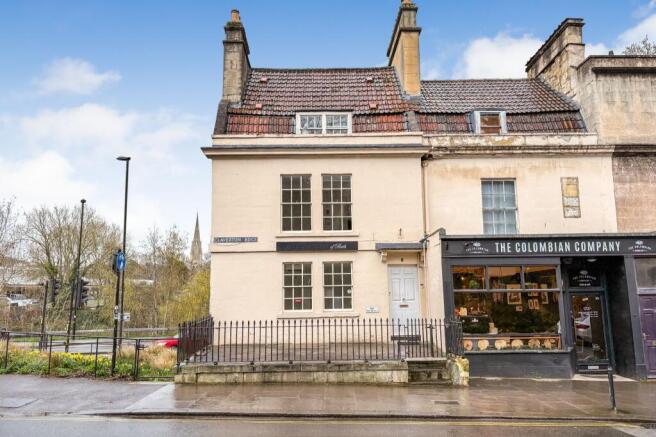8 Claverton Buildings, Widcombe, Bath BA2 4LD