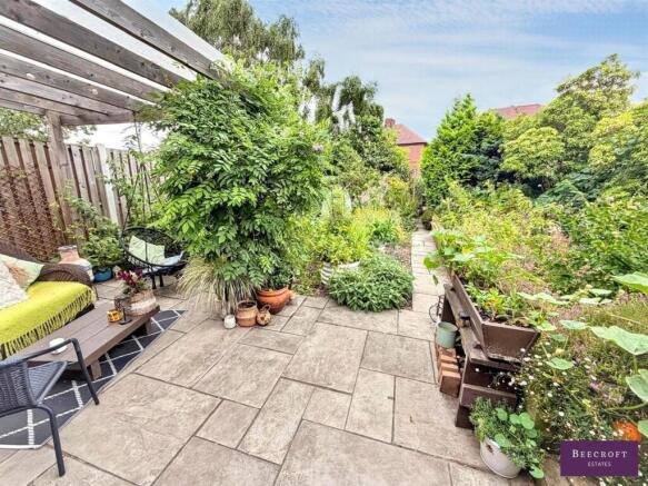 3 bed Semi-Detached for sale Image 4