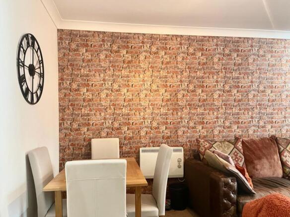 2 bed Apartment for sale Image 9