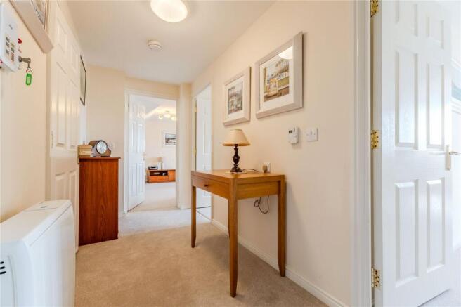 2 bed Apartment for sale Image 7