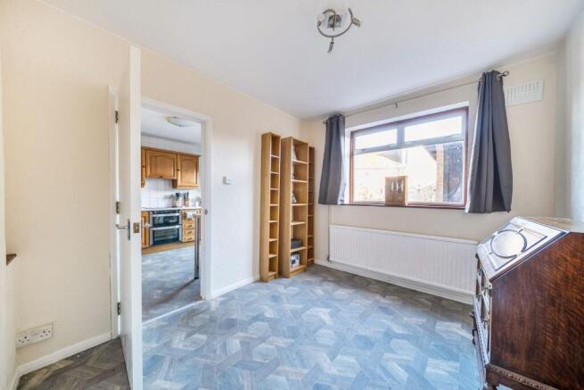 Stud Green, Watford, WD25 photo 4