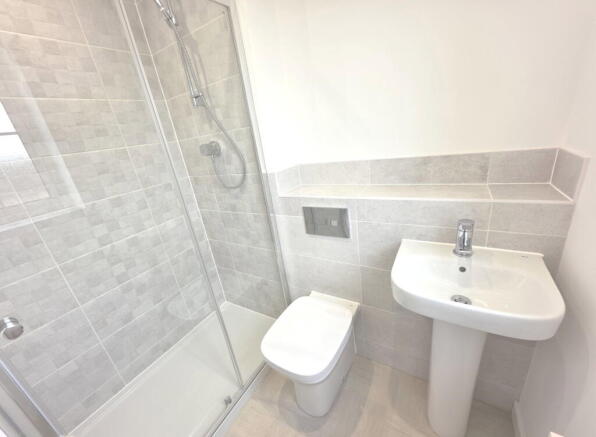 3 bed Semi-Detached for sale Image 11