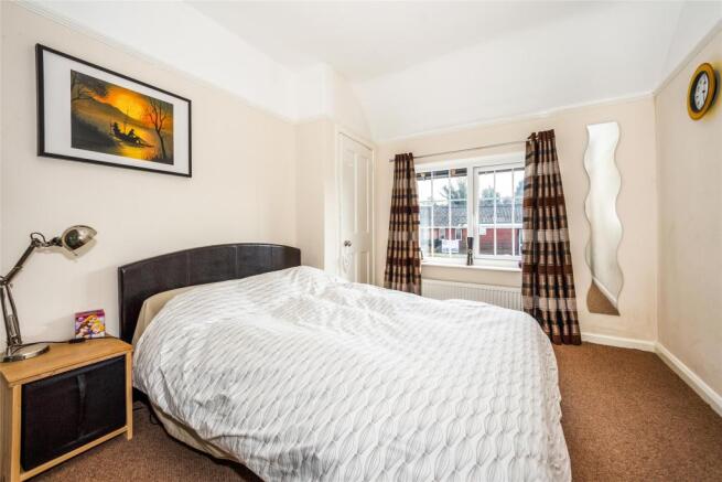 BEDROOM 2