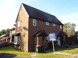 8, Hollingbourne Crescent, Broadfield, Crawley RH11 9QJ