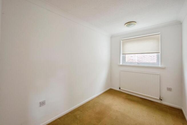 3 bed Detached Bungalow for sale Image 11