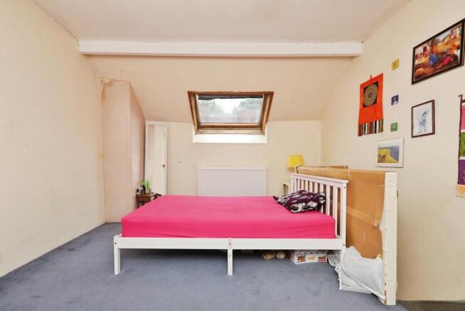 3 bed Terraced for sale Image 4