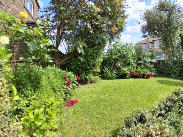 2 bed Terraced for sale Image 10