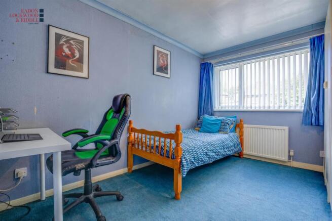 4 bed Detached for sale Image 12
