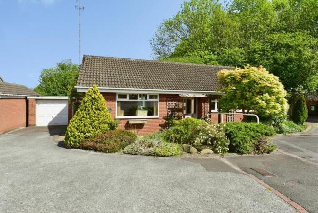 3 bed Bungalow for sale Image 4