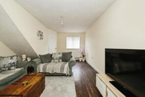 43, Lornas Field, Hampton Hargate, Peterborough PE7 8AY