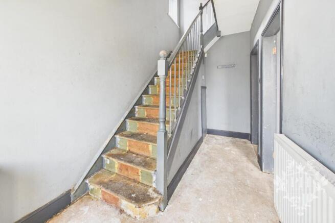 3 bed Semi-Detached for sale Image 6