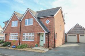 8, Green Meadow Rise, Chester CH4 0GL