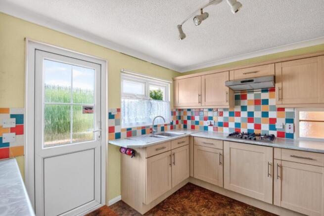 2 bed Park Home for sale Image 12