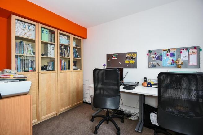 Study / Bedroom