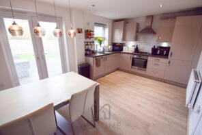 15, Wood Close, Preston PR4 2EX