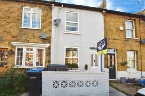 4, Cumberland Street, Staines-upon-thames TW18 3EF