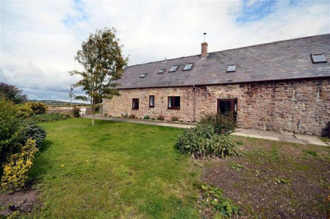 REAR ELEVATION PHOTO
