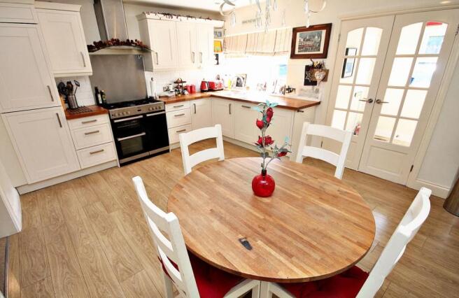 kitchen breakfast room