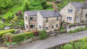 Quaintways, Riber Road, Starkholmes, Matlock DE4 5JB