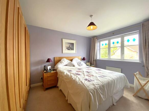 bed3.jpg