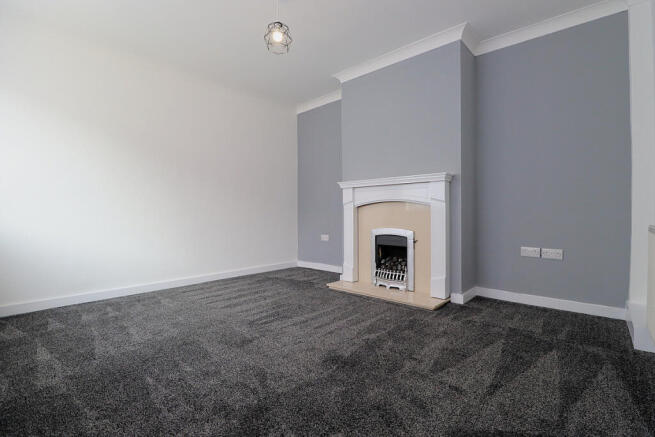 3 bed Semi-Detached for sale Image 4