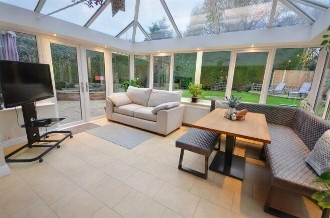 Kitchen & Garden Room