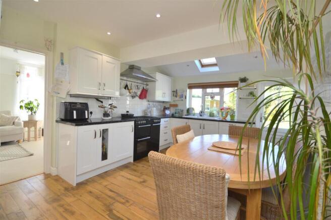 Kitchen / Breakfast Room