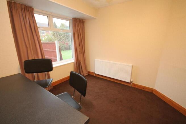 Rear Dining Kitchen
