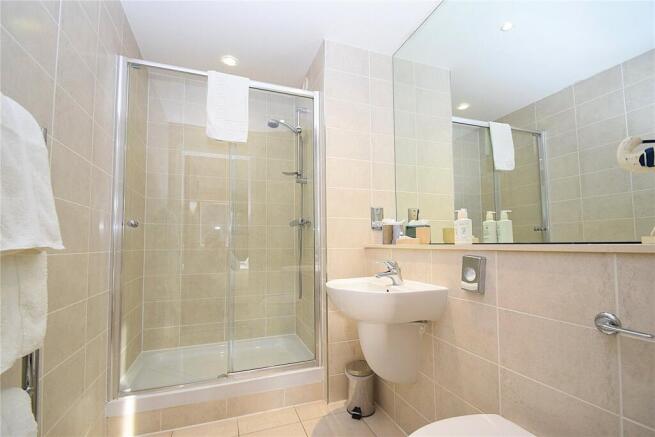 2 bed Apartment for sale Image 10