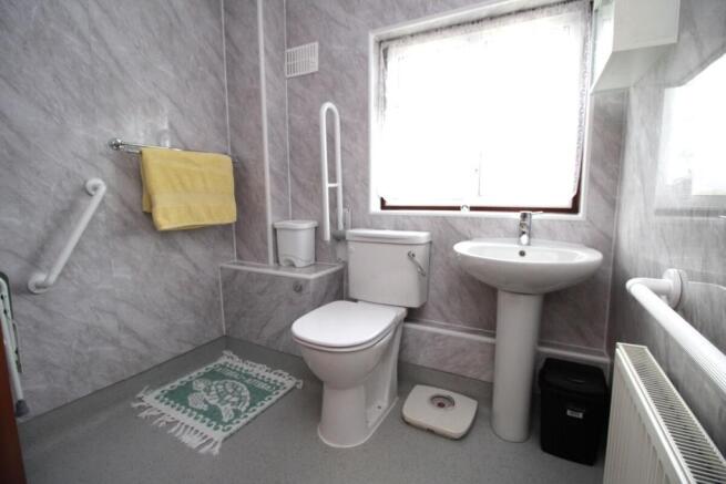 Shower Room WC
