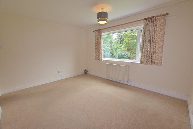 3 bed Detached Bungalow for sale Image 6