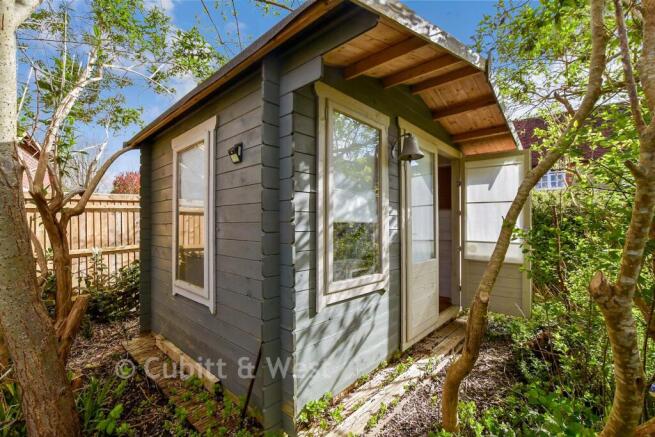 Workshop/Outbuildings