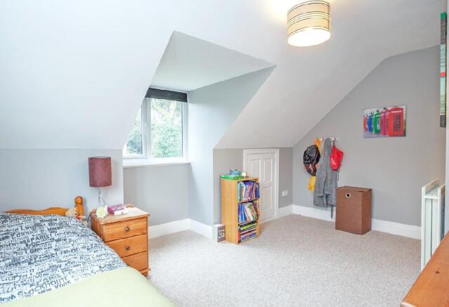 Bedroom 3 Reverse An