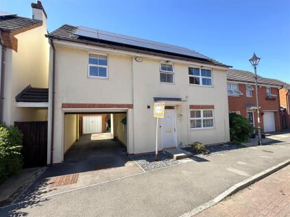 Curlew Drive, Chippenham