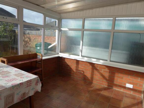 GARDEN ROOM