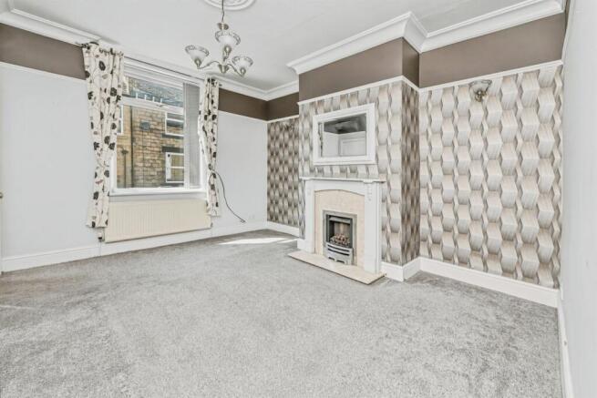 2 bed Terraced for sale Image 4