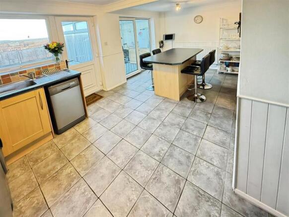 3f61d6cf-PHOTO-2025-12-03-09-45-29 202.jpg