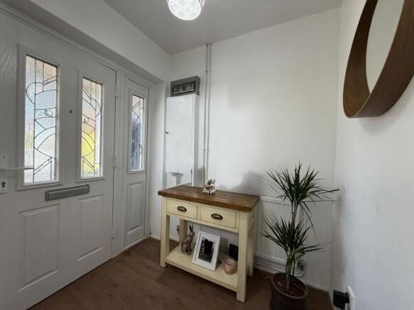 Boundary Crescent, STONY STRATFORD  photo 4