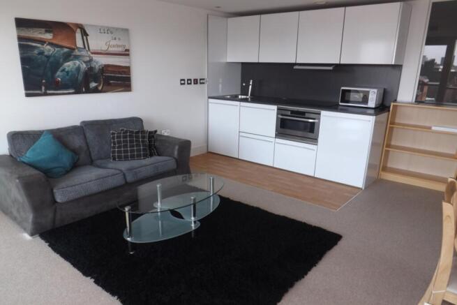 Kitchen / Diner / Li