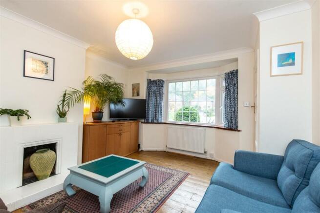 74 Vallence Road17.jpg
